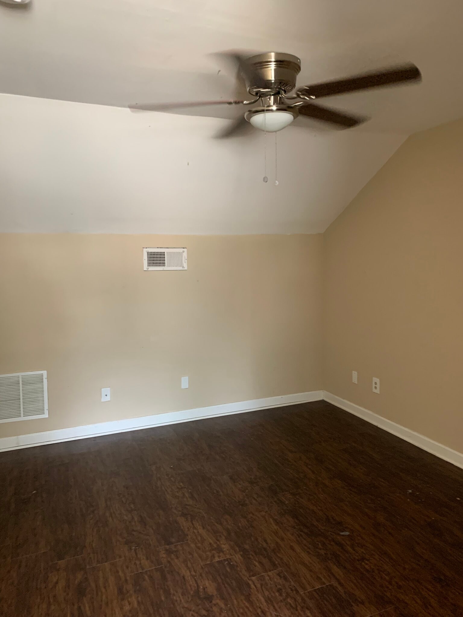 Building Photo - 22 Brookside Ct