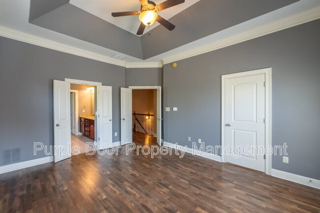 Building Photo - 913 Telfair Close