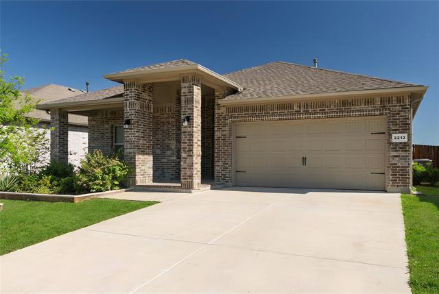 Building Photo - 2212 Gill Star Dr