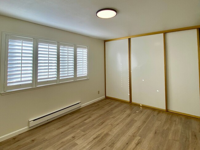 Building Photo - Santa Clara 2 Bedroom, 1 Bathroom Condo in...