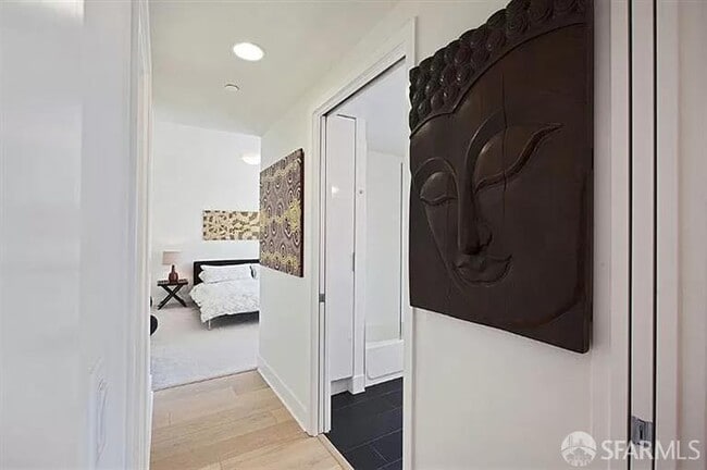 Building Photo - 1080 Sutter St