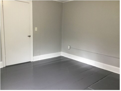 Building Photo - 4 S Main St