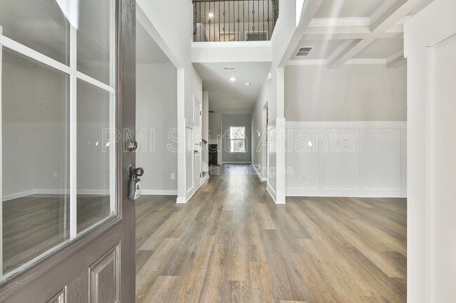 Building Photo - 10 Singletree