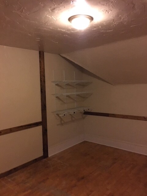 This bedroom is huge, 13x15. - 846 McKinley St