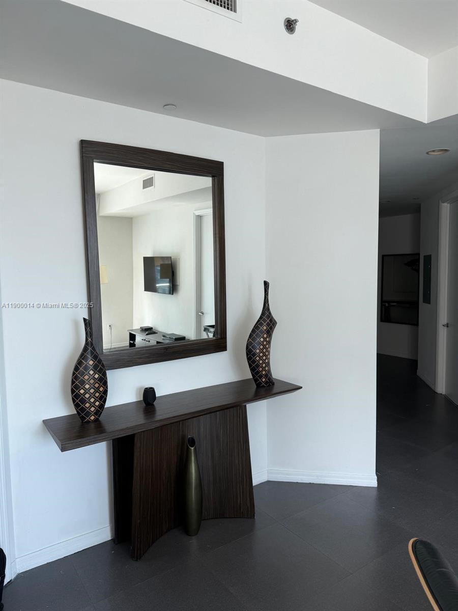 Building Photo - 55 SE 6th St