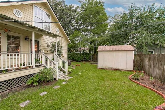 Building Photo - 3 Bedroom House in Capital Heights