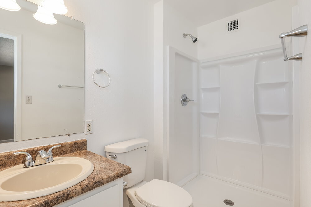 Building Photo - 3039 S Kenneth Pl