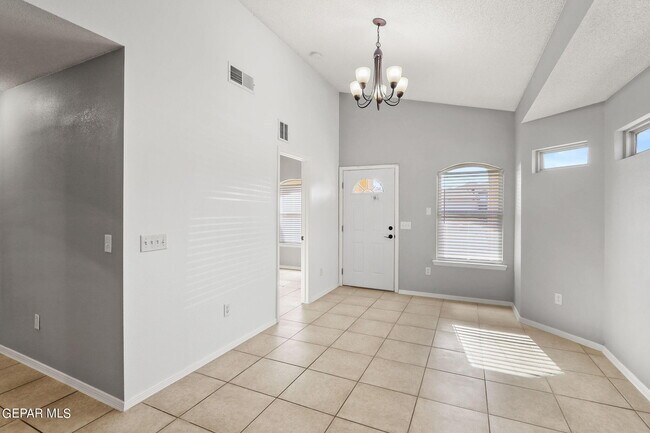 Building Photo - 3269 Maple Point Dr