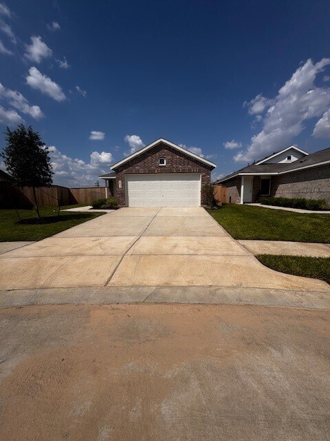 Building Photo - 26934 Cherry Plum Ln