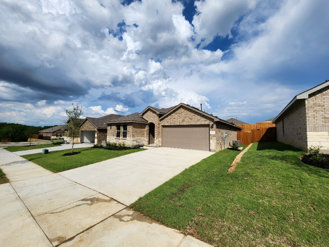 Building Photo - 5805 Harvey Gap Ln