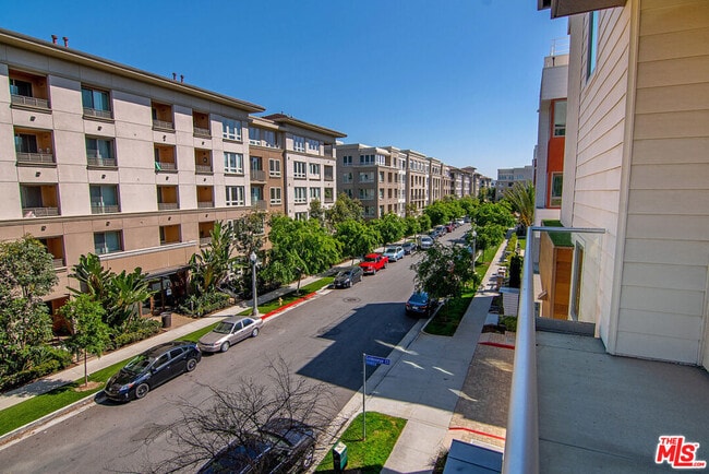 Building Photo - 5695 Goldeneye Ct