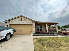 Building Photo - 600 Lakemont Dr