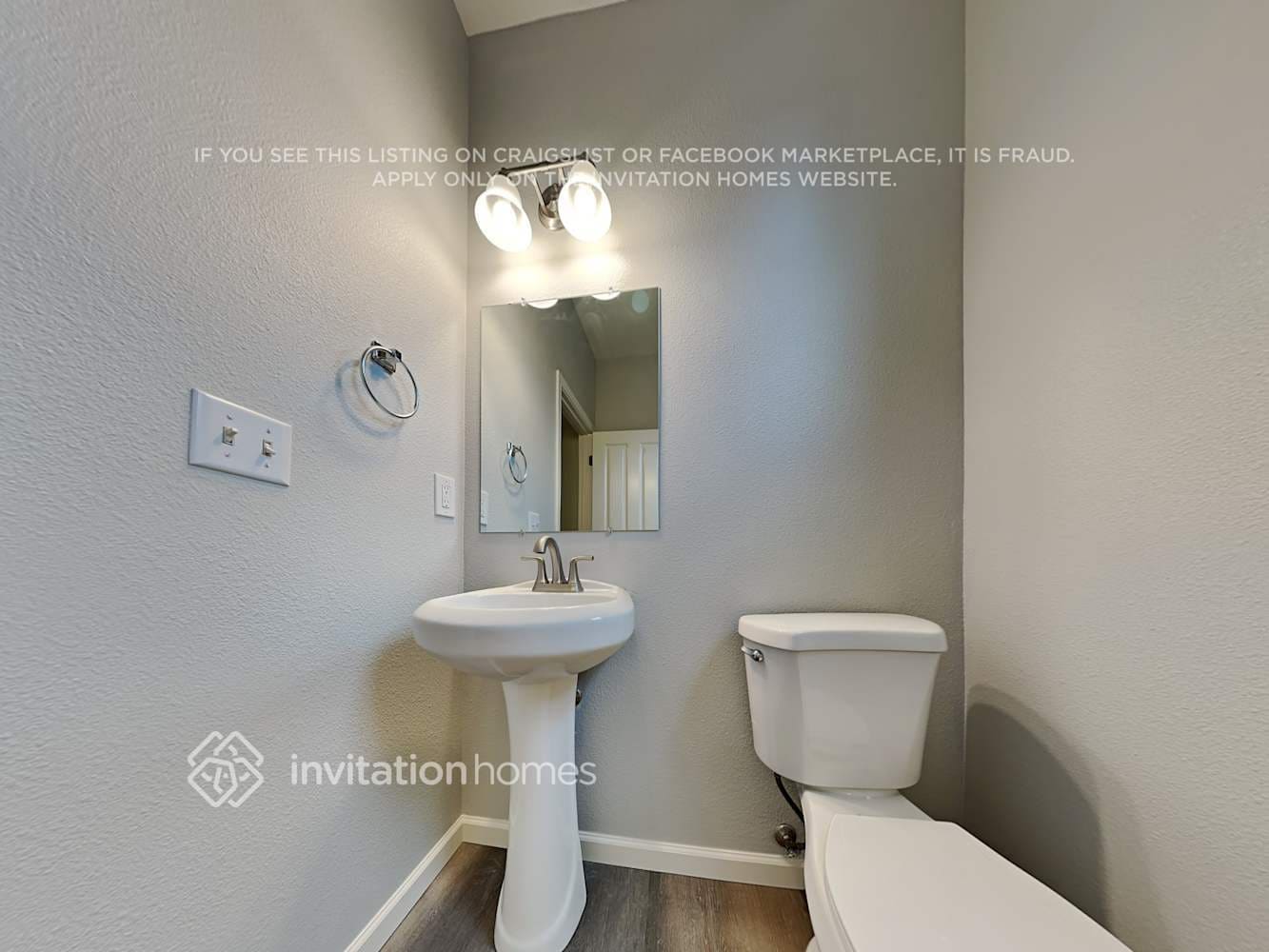 Building Photo - 3502 Keegan St NE