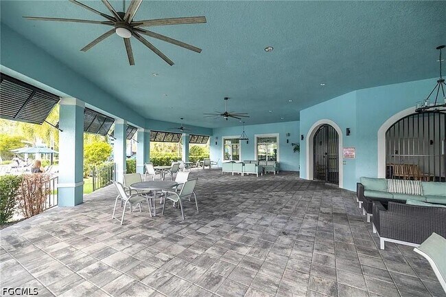 Building Photo - 3192 Estancia Ln