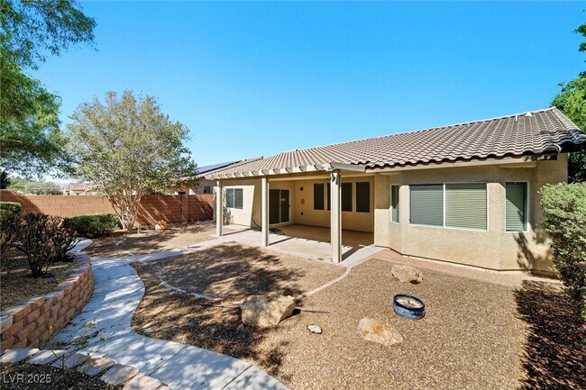 Building Photo - 5771 Alfano Ave