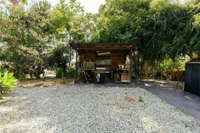 Building Photo - 5924 Hayes Ave