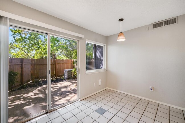 Building Photo - 5913 Little Creek Trail