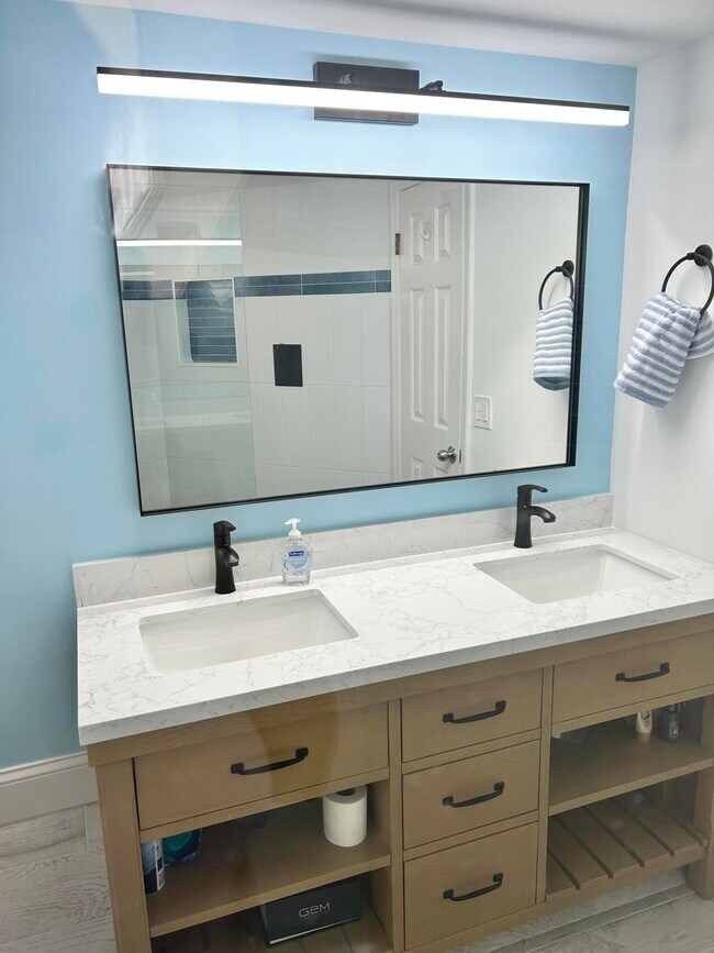 Building Photo - 274 Seabreeze Cir