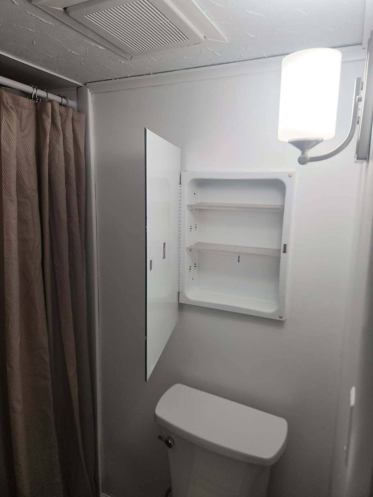 Building Photo - 61 Baird Ave