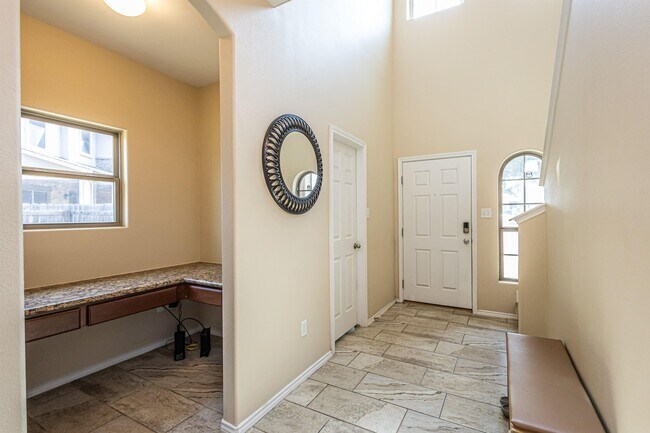 Building Photo - 11234 Sierra Gorda Dr