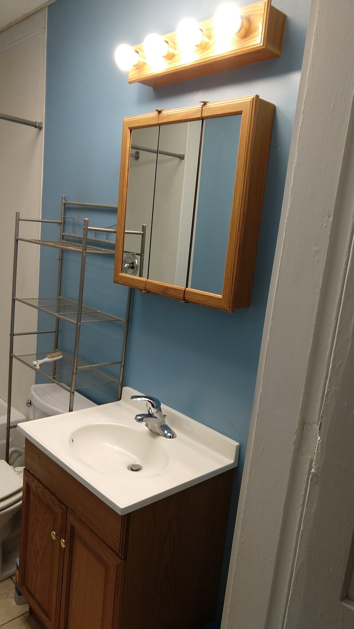 Building Photo - 310 3rd St