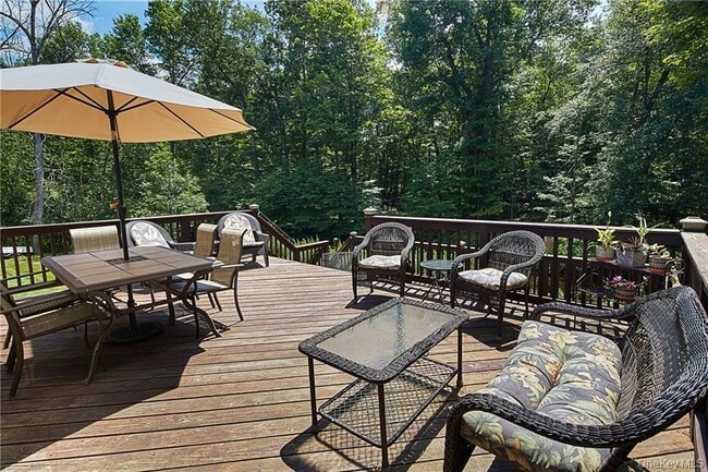 Building Photo - 19 Billy Ave