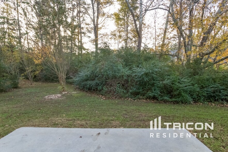 Building Photo - 720 Cayla Ann Ct