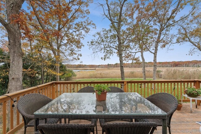 Building Photo - 23 Old Main Rd