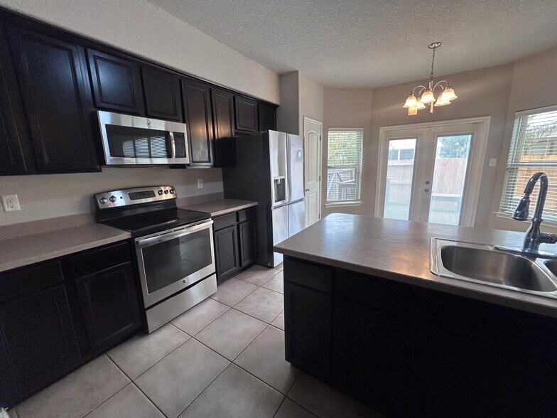 Building Photo - 5435 Bright Run