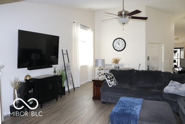 Building Photo - 528 Dylan Dr