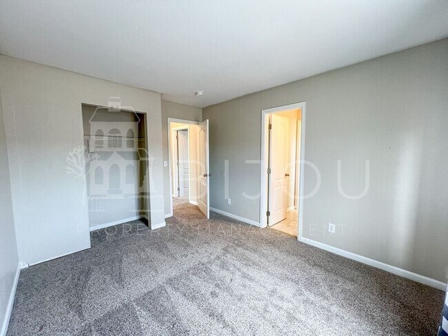 Building Photo - 6931 Maram Way