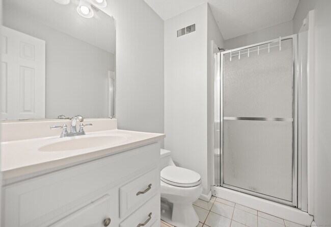 Building Photo - 45 Conestoga Way