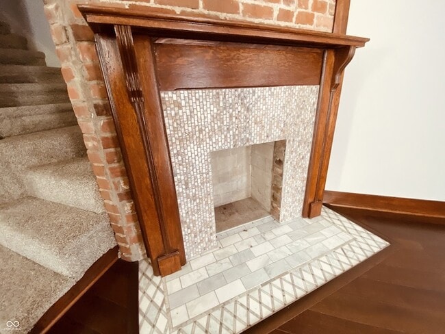 Building Photo - 734 Orange St