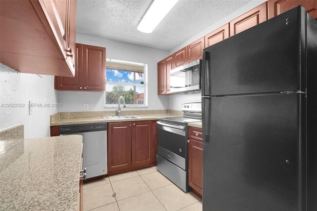 Building Photo - 400 NW 65th Ave