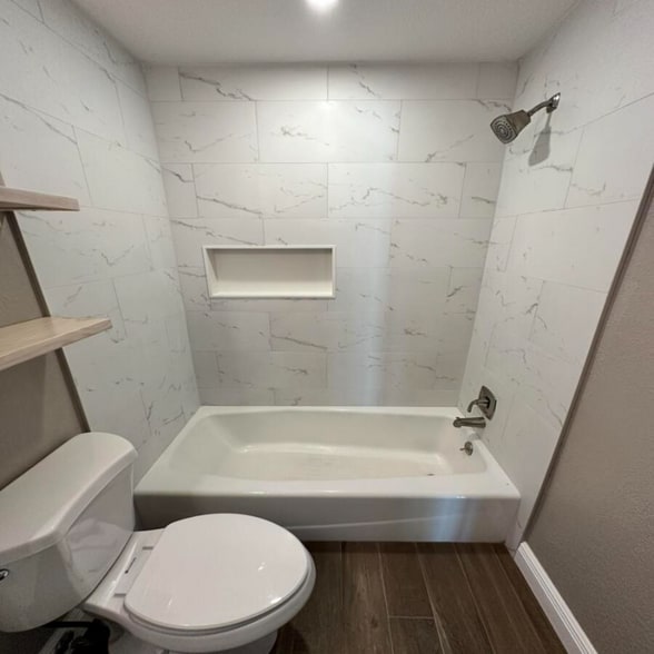 Building Photo - 730 182nd Ave E