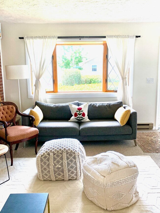 Building Photo - 2 Mohican Rd