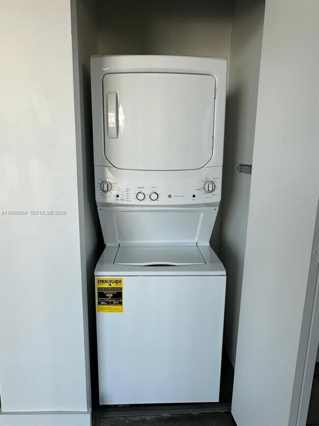 Building Photo - 2275 Biscayne Blvd Blvd