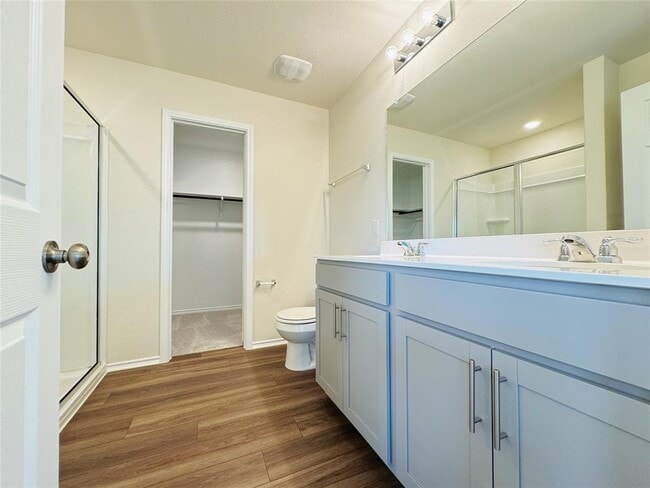 Building Photo - 596 Papaya Dr