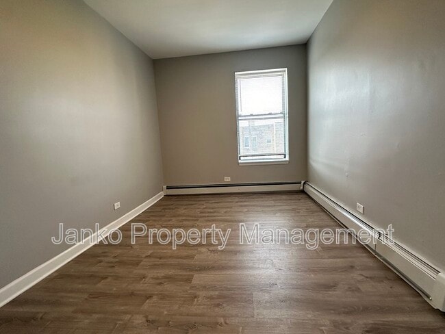 Building Photo - 5657 W Washington Blvd