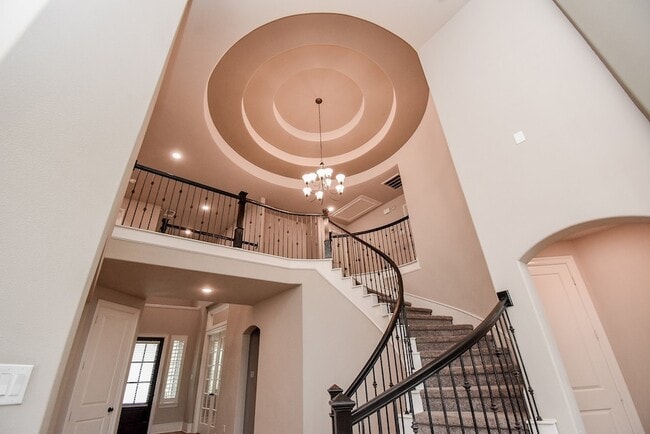 Building Photo - 10106 Cypress Path