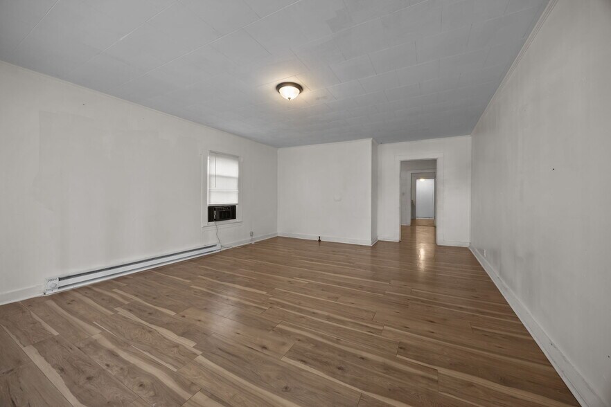 Living Room - 313 Burton Ave