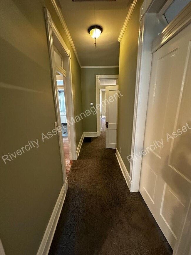 Building Photo - Located In Our Historical District!! A Must See!!!