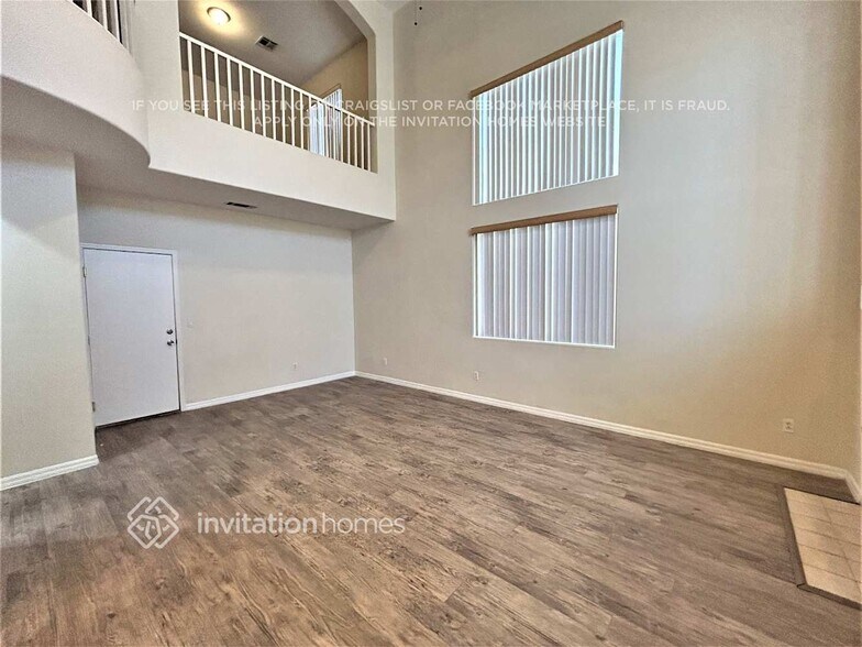 Building Photo - 7220 Golden Falcon St