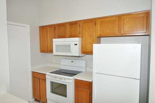 Building Photo - 2018 Cottage Oak Ln