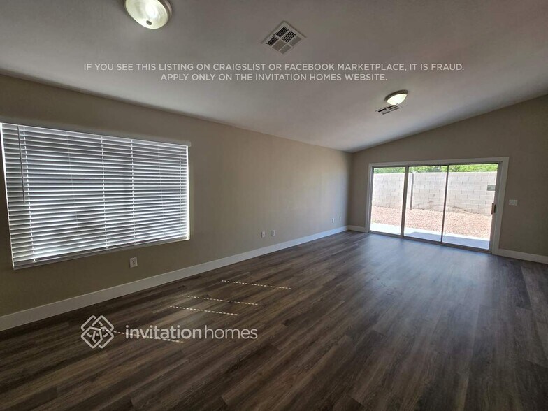 Building Photo - 1718 Watercreek Dr