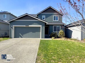 Building Photo - 3 Bedroom Home in Desirable Lipoma Firs Community – Puyallup