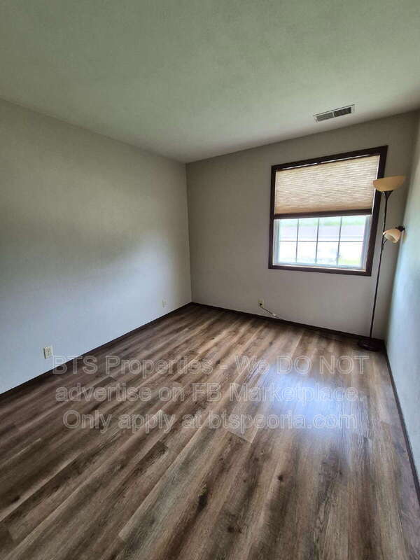 Building Photo - 412 N Highland St