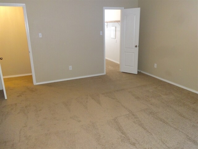 Building Photo - 4020 Hanna Rose Ln