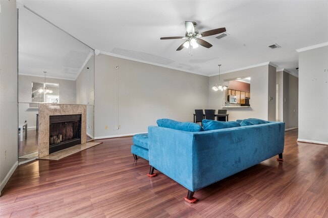 Building Photo - 7617 Cambridge St