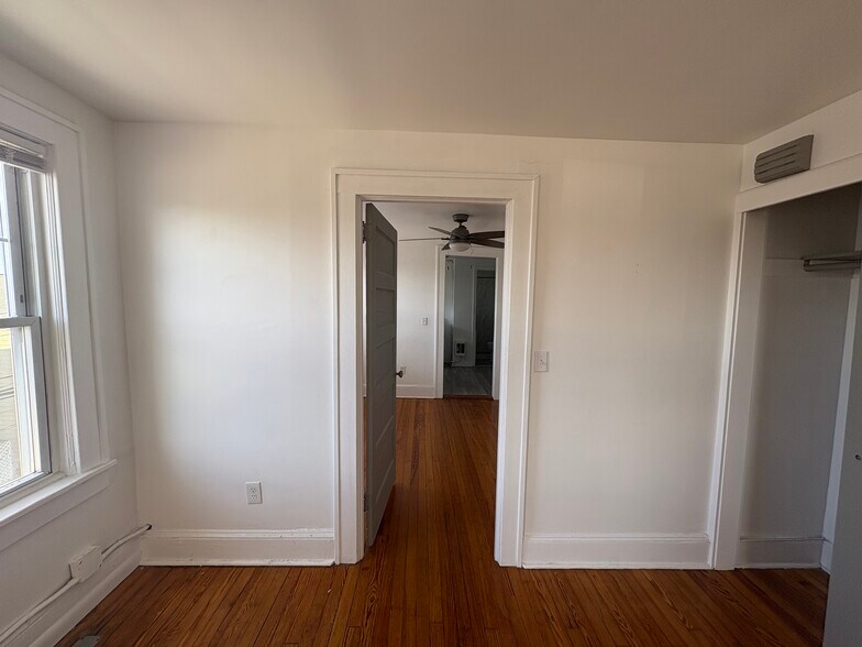 Building Photo - 89 Main Ave